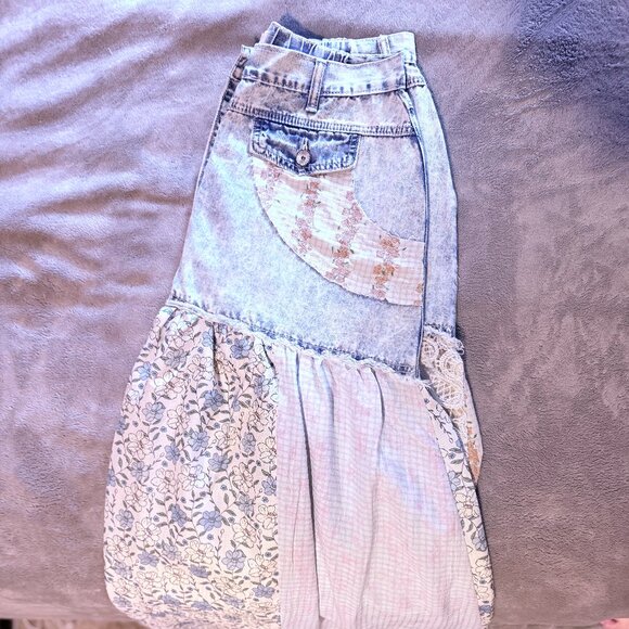 Harmony Denim Skirt - Picture 4 of 7